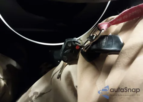 2012 Ford Focus Se из США, поврежденный, VIN 1FAHP3F21CL240644